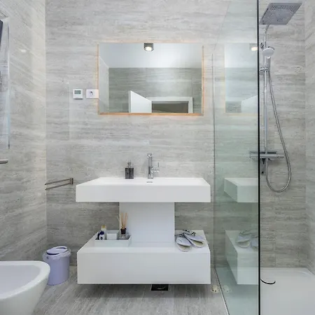 Amazing In Novigrad With Bubble Bath